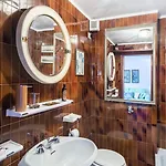 Incredible Location In San Marco's Square, Apartment Venice